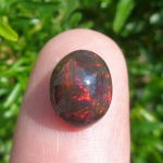 batu-bertuah-black-opal
