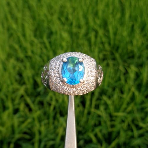 Cincin Mustika Blue Topaz Lulus Tes Bersertifikat