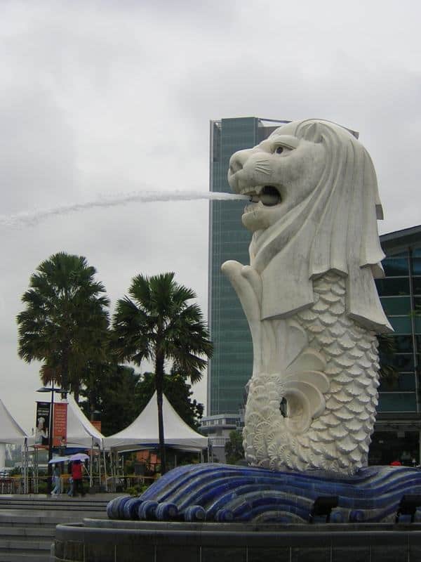 Muasal Patung Merlion Singapura Pusaka Dunia