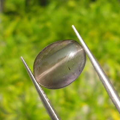 Batu Mata Kucing Lulus Tes - Pusaka Dunia