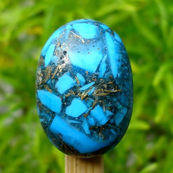 Batu Bertuah Pirus Urat Emas - Pusaka Dunia