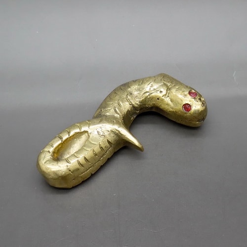 Jimat Pusaka Raja Ular