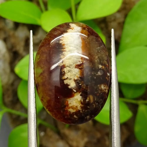 Mustika Pocong Putih