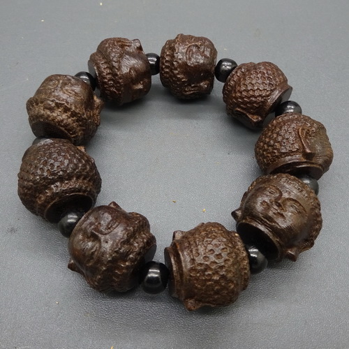  Gelang  Kayu  Gaharu Motif Kepala Budha Pusaka Dunia