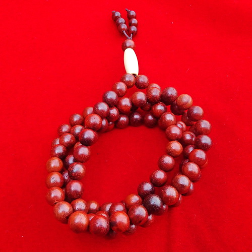 Kalung Pemagaran Dari jin Pengganggu