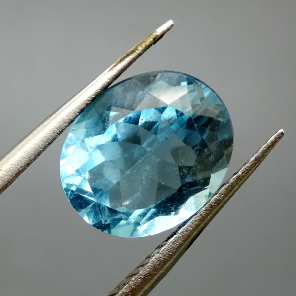 Mustika Blue Topaz Asli Bersertifikat