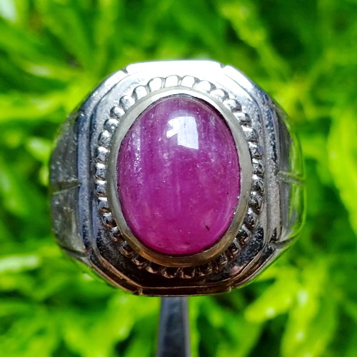 Cincin Batu Mustika Merah Delima