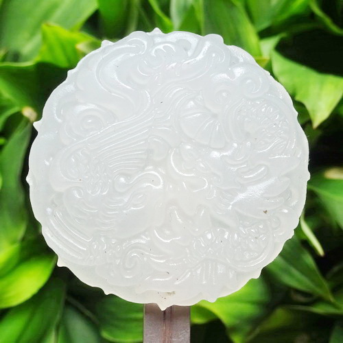 Liontin Giok Putih Shio Naga Burung Api