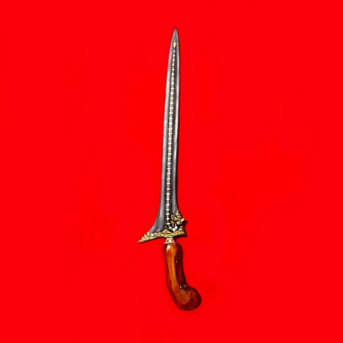 Keris Pusaka Naga Raja  Welang